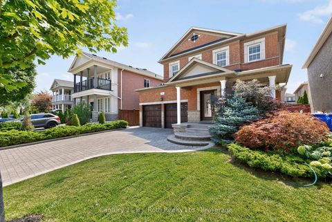 Photo 1 at 94 Destino Crescent, Vellore Village, Vaughan