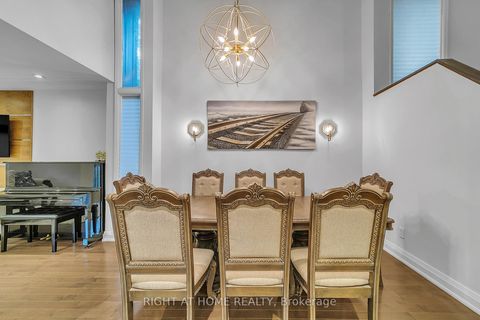 Photo 15 at 302 Mullen Drive, Brownridge, Vaughan