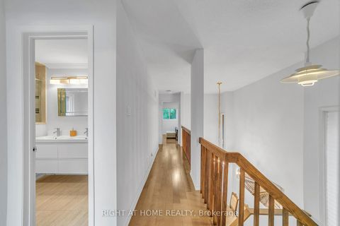 Photo 22 at 302 Mullen Drive, Brownridge, Vaughan