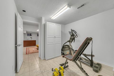 Photo 35 at 302 Mullen Drive, Brownridge, Vaughan