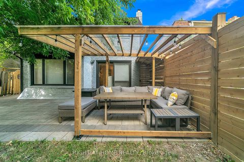 Photo 44 at 302 Mullen Drive, Brownridge, Vaughan