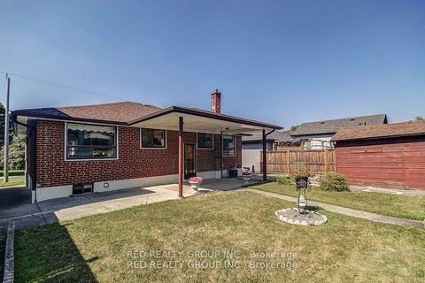Photo 41 at 171 Tavistock Road, CFB, Toronto