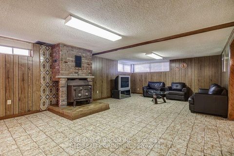 Photo 25 at 171 Tavistock Road, CFB, Toronto