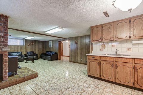 Photo 28 at 171 Tavistock Road, CFB, Toronto