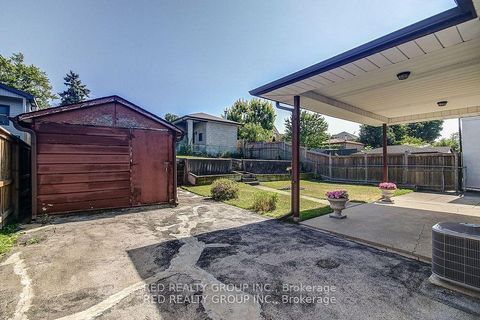 Photo 37 at 171 Tavistock Road, CFB, Toronto