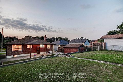 Photo 40 at 171 Tavistock Road, CFB, Toronto