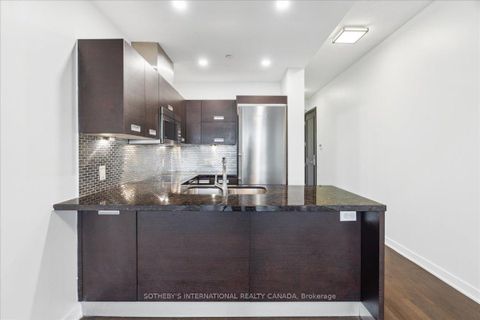 Photo 7 at 915 - 90 Park Lawn Road, Mimico, Toronto