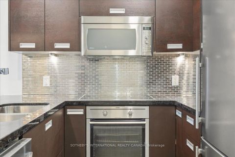 Photo 9 at 915 - 90 Park Lawn Road, Mimico, Toronto
