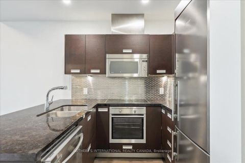 Photo 12 at 915 - 90 Park Lawn Road, Mimico, Toronto