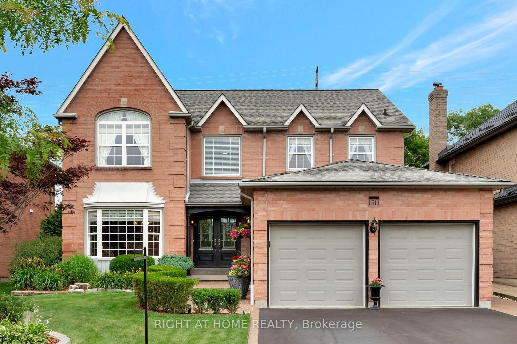 1511 Ravensmoor Crescent, East Credit, Mississauga 
