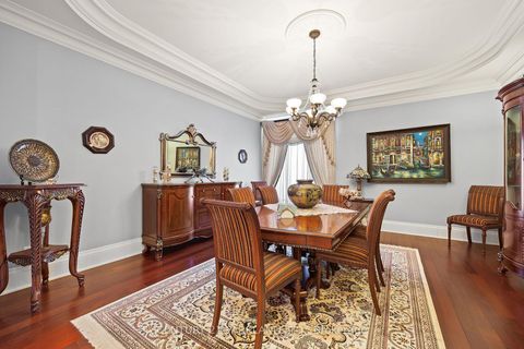 Photo 6 at 16 Boyle Drive, South Richvale, Richmond Hill