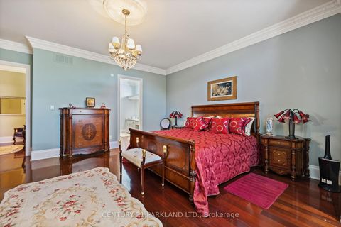 Photo 9 at 16 Boyle Drive, South Richvale, Richmond Hill