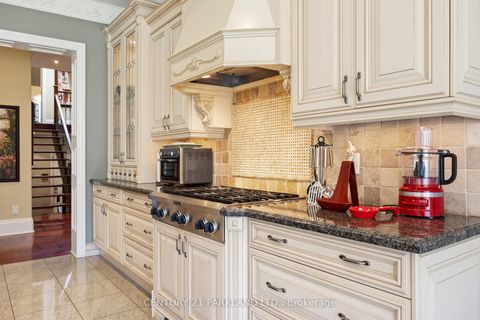 Photo 34 at 16 Boyle Drive, South Richvale, Richmond Hill
