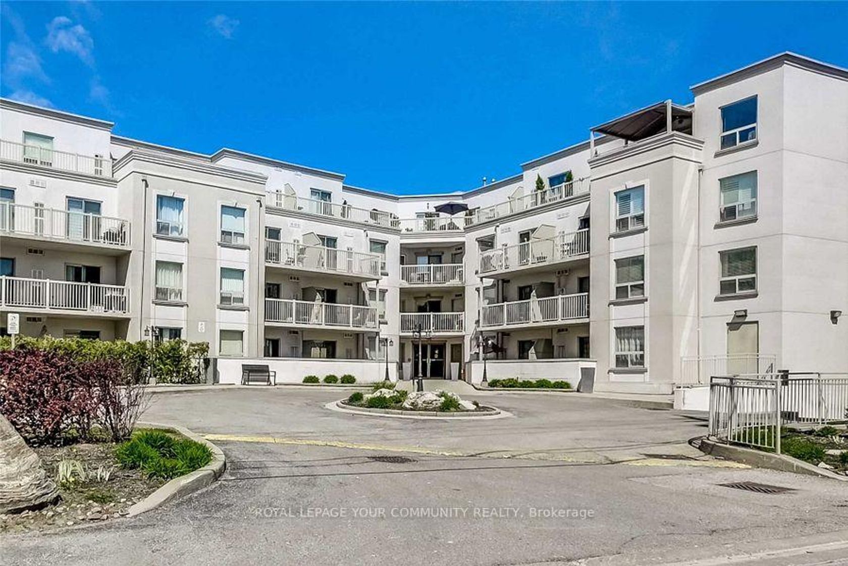 101 - 250 Pine Grove Road, Islington Woods, Vaughan 
