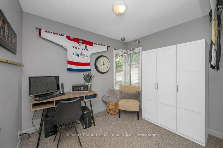 Photo 18 at 480 Mohawk Road W, Westcliffe, Hamilton