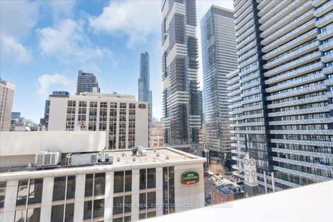 Photo 18 at 911 - 501 Yonge Street, Yonge Corridor, Toronto Photo 18 at 911 - 501 Yonge Street, Yonge Corridor, Toronto