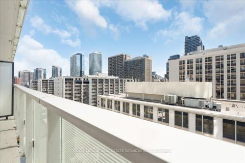 Photo 19 at 911 - 501 Yonge Street, Yonge Corridor, Toronto Photo 19 at 911 - 501 Yonge Street, Yonge Corridor, Toronto