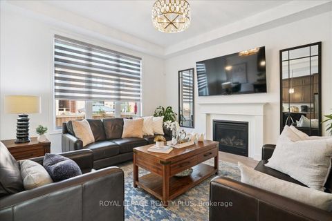 Photo 14 at 1416 Lakeport Crescent, JM Joshua Meadows, Oakville