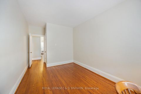 Photo 20 at 4 Highbourne Road, St. Clair, Toronto