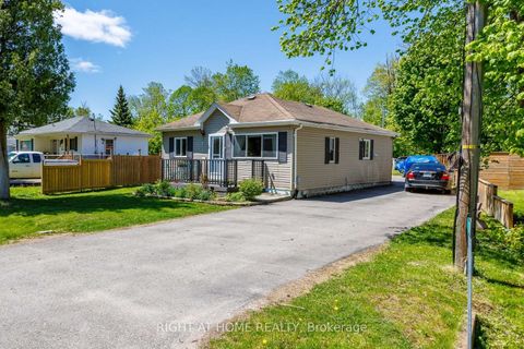 Photo 4 at 1024 Ferrier Avenue, Lefroy, Innisfil