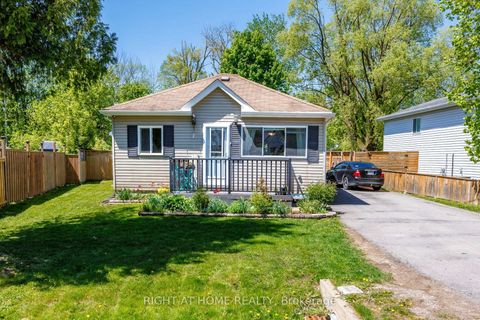 Photo 5 at 1024 Ferrier Avenue, Lefroy, Innisfil