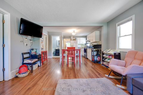 Photo 17 at 1024 Ferrier Avenue, Lefroy, Innisfil Photo 17 at 1024 Ferrier Avenue, Lefroy, Innisfil