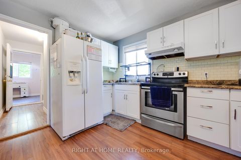 Photo 25 at 1024 Ferrier Avenue, Lefroy, Innisfil Photo 25 at 1024 Ferrier Avenue, Lefroy, Innisfil