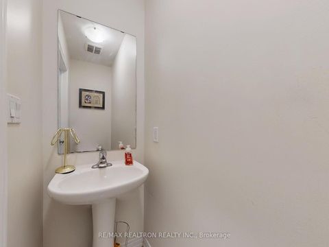Photo 15 at 70 Hopewell Street, Kleinburg, Vaughan