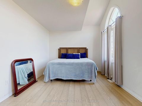 Photo 22 at 70 Hopewell Street, Kleinburg, Vaughan