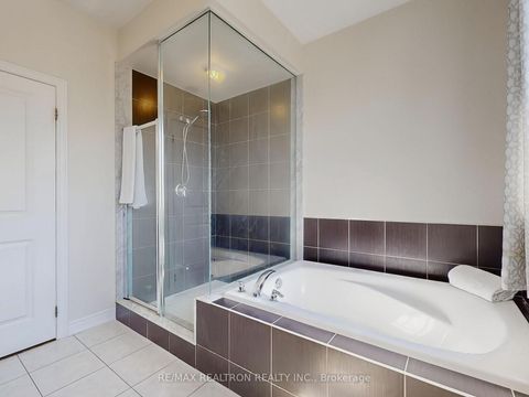 Photo 24 at 70 Hopewell Street, Kleinburg, Vaughan