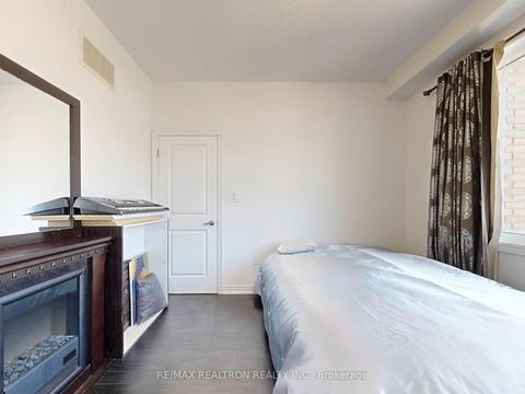 Photo 26 at 70 Hopewell Street, Kleinburg, Vaughan