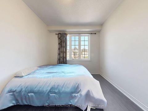 Photo 27 at 70 Hopewell Street, Kleinburg, Vaughan