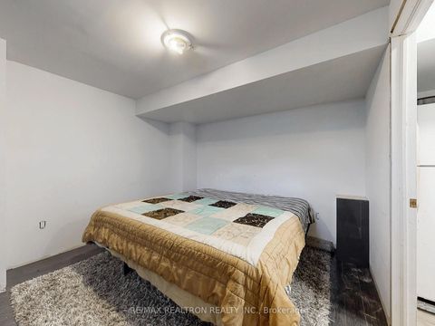 Photo 39 at 70 Hopewell Street, Kleinburg, Vaughan