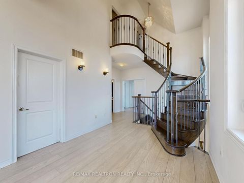 Photo 32 at 70 Hopewell Street, Kleinburg, Vaughan
