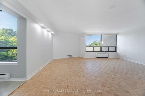 Photo 7 at B4 - 284 Mill Road, Markland Wood, Toronto