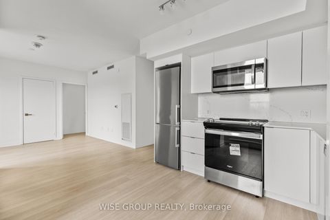 Photo 2 at 607 - 500 Wilson Avenue, Clanton Park, Toronto