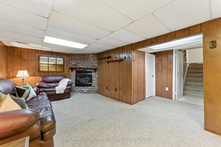 Photo 21 at 51 Pleasant Avenue, Dundas, Hamilton