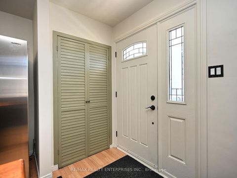 Photo 5 at 13 Avon Park Drive, Queensway, Toronto