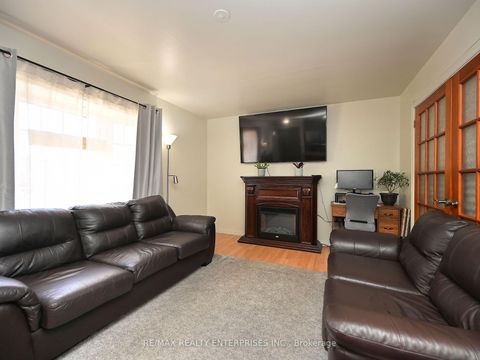 Photo 8 at 13 Avon Park Drive, Queensway, Toronto