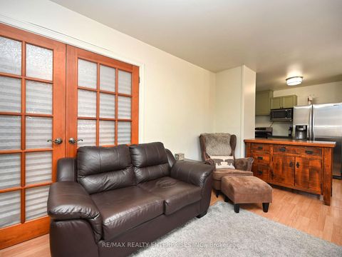 Photo 10 at 13 Avon Park Drive, Queensway, Toronto