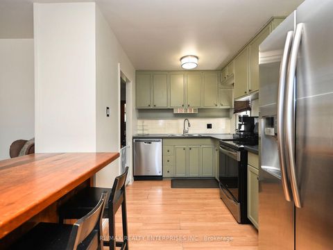 Photo 11 at 13 Avon Park Drive, Queensway, Toronto