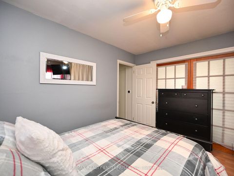 Photo 17 at 13 Avon Park Drive, Queensway, Toronto