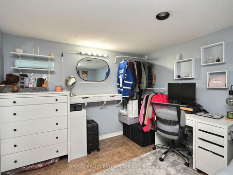 Photo 34 at 13 Avon Park Drive, Queensway, Toronto