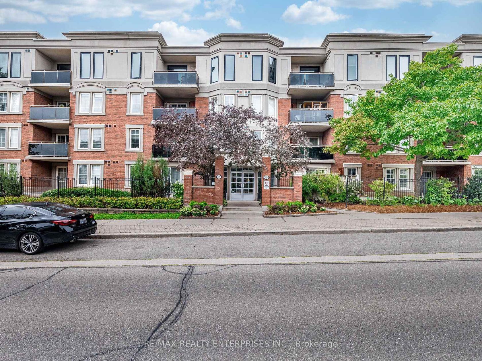 303 - 2300 Parkhaven Boulevard, RO River Oaks, Oakville 