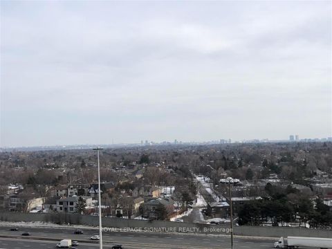 Photo 10 at 1507 - 78 Harrison Garden Boulevard, Willowdale East, Toronto
