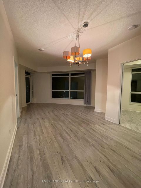 Photo 2 at 610 - 125 Village Green Square, Agincourt North, Toronto
