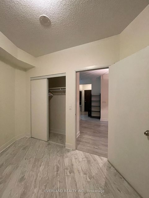 Photo 4 at 610 - 125 Village Green Square, Agincourt North, Toronto
