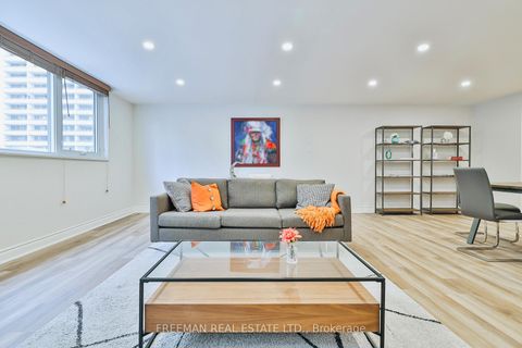 Photo 2 at 204 - 360 Bloor Street E, Moore Park, Toronto