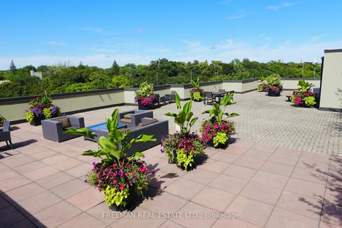 Photo 11 at 204 - 360 Bloor Street E, Moore Park, Toronto