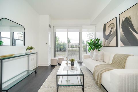 Photo 1 at 302 - 85 Oneida Crescent, Langstaff, Richmond Hill